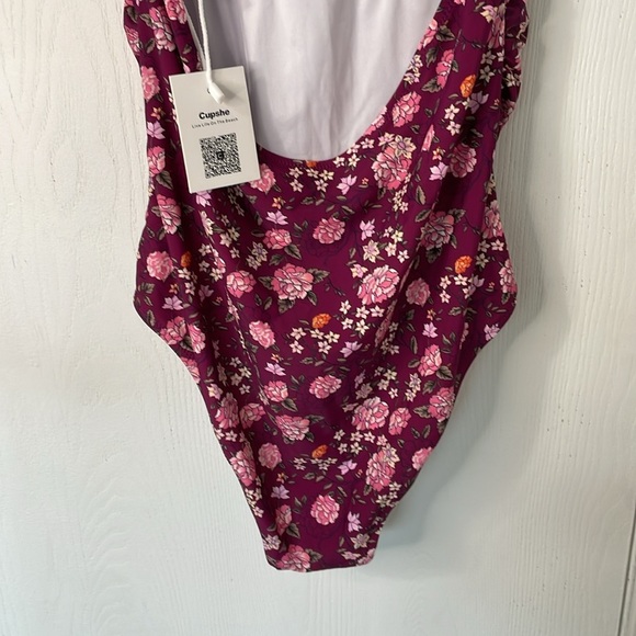 Cupshe NWT Floral One-piece Swimsuit - Burgundy and Pink Size Large - Picture 10 of 12
